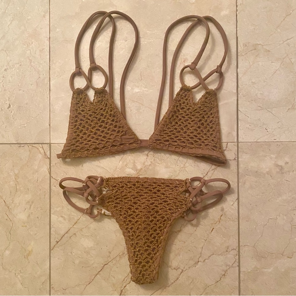acacia brown crochet set